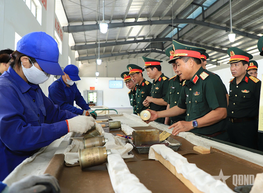Phát huy truyền thống, xây dựng ngành quân khí chính quy, hiện đại